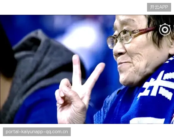 申花两国脚合同将尽，续约迫在眉睫俱乐部急红眼
